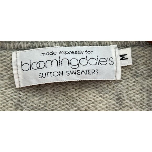 Bloomingdales Sutton Sweaters Shetland Wool Vest Gray Wool Leather Buttons - Picture 9 of 9